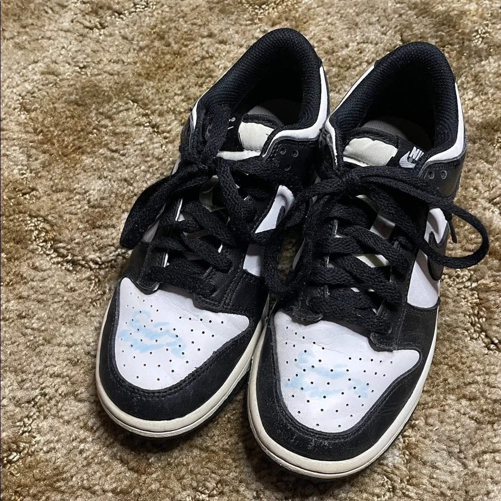 Nike Panda Dunk Lows Black‎ & White Sneakers